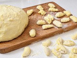 Gnocchi di semola fatti in casa