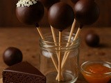 Sacher cake pops