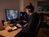 Zakaj se gamerji med dolgimi reidi raje odločajo za nezdrav fast food