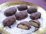 Mini chocolate bounty bars