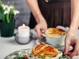 Pitice sa piletinom i lisnatim testom / Chicken pot pie