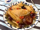 Fish Bone Mushroom Collagen Soup ~ 鱼骨补胶汤